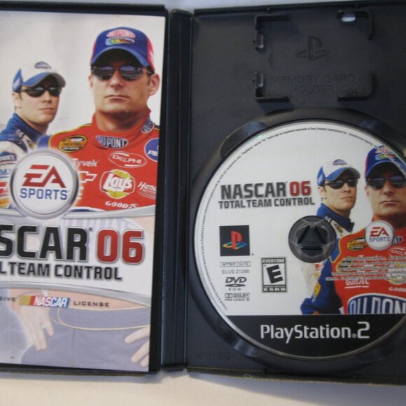 Playstation 2 / PS2 Video Game: Nascar '06 - Total Team Control - Picture 4 of 4